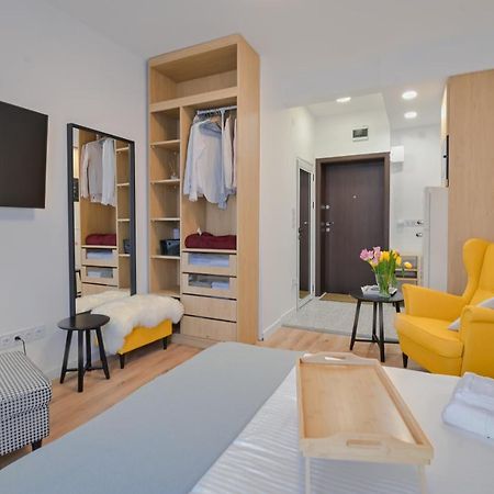Cosy And Stylish Studio Next To Sofia'S Central Market Hall Lägenhet Exteriör bild